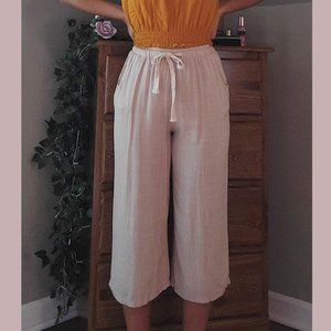 BEIGE LINEN-COTTON BLEND CROPPED CULOTTES // size XS or S